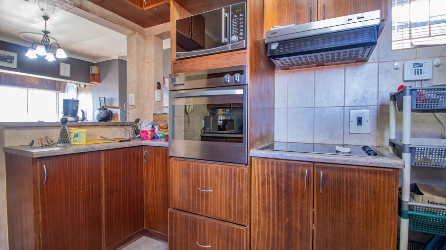 4 Bedroom Property for Sale in Vredenburg Western Cape